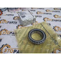 105503H Tapered bearing CNH 