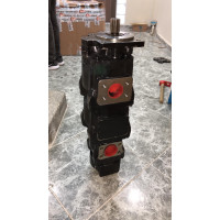KOMATSU 421-62-H2110 HYDRAULIC PUMP